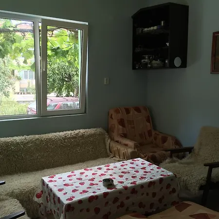 בית הארחה For Rent Vangelova