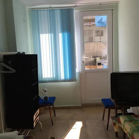 For Rent Vangelova * Gotse Deltjev
